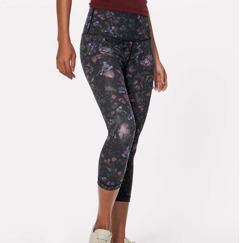 Lululemon Wunder Under High Rise Crop Women's 8 21"